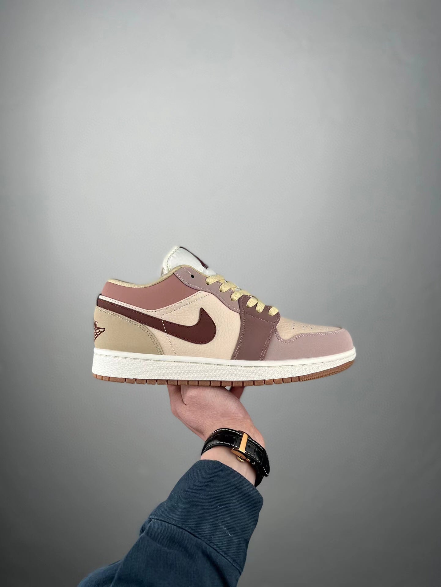 Nike Womens Air Jordan 1 Low SE Dark Pony