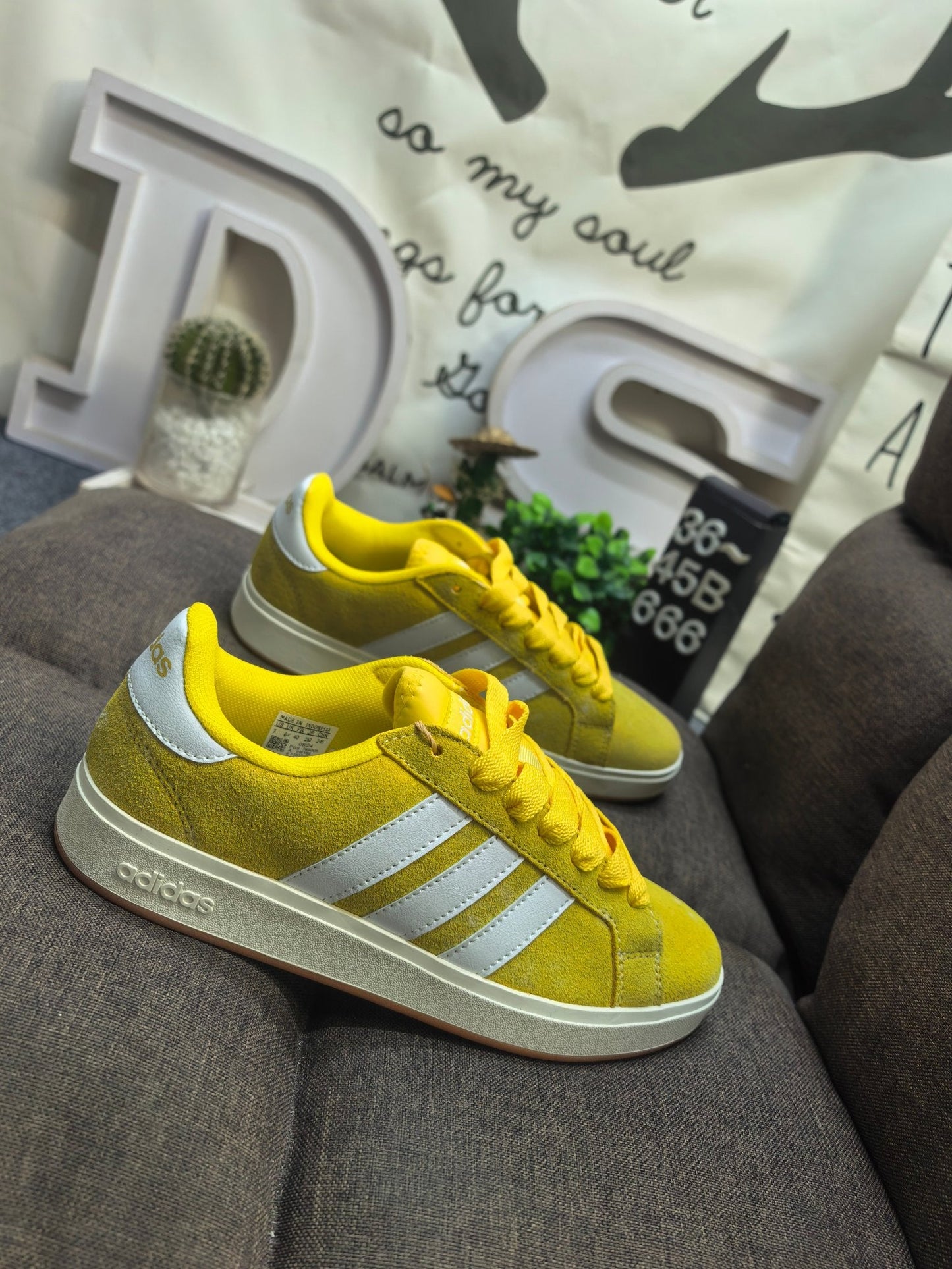 Adidas GRAND COURT BASE 00s Yellow DS-666D