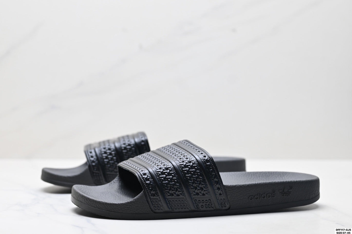 Adidas originals Adilette Black G16220
