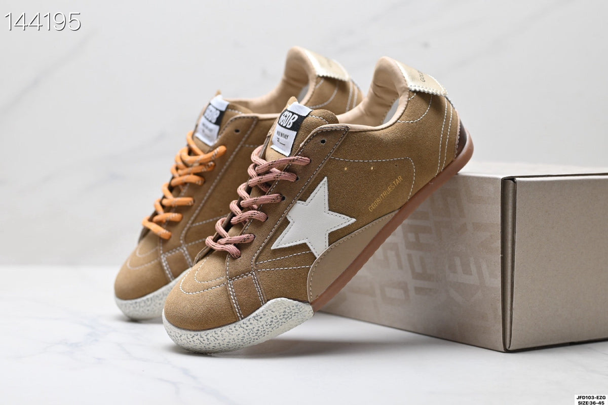 Golden Goose True Star Tobacco-colored Suede GMF00922