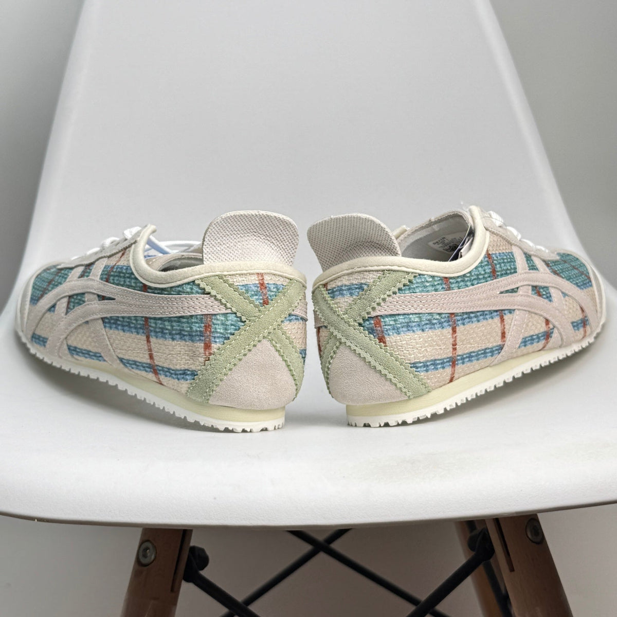 Onitsuka Tiger Mexico 66 x Doi Tung Sneaker Cream Blue Plaid 888DNY