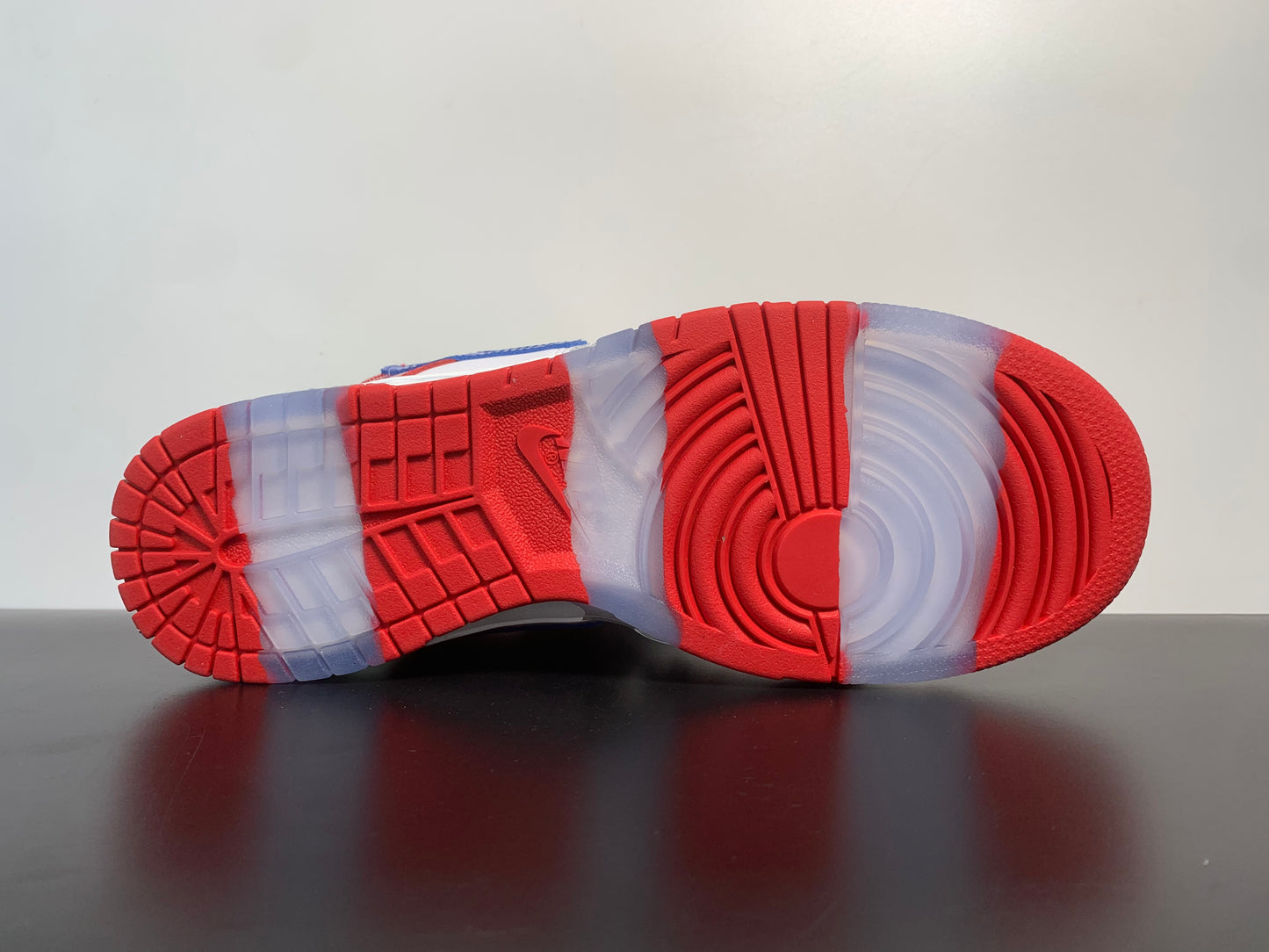 NIKE DUNK SB LOW X SANDY BODECKER 11 AIR FORCE MAX 1 FD8777-100