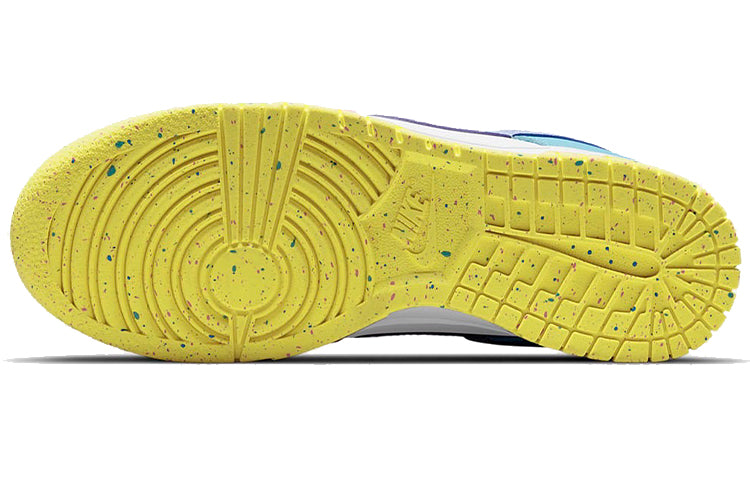 Nike Womens WMNS Dunk Low SE Easter DD1872-100
