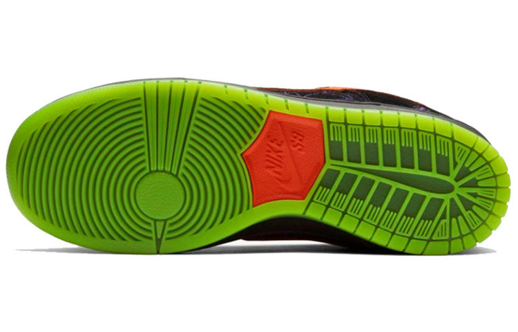 Nike SB Skateboard Dunk Low Night of Mischief BQ6817-006