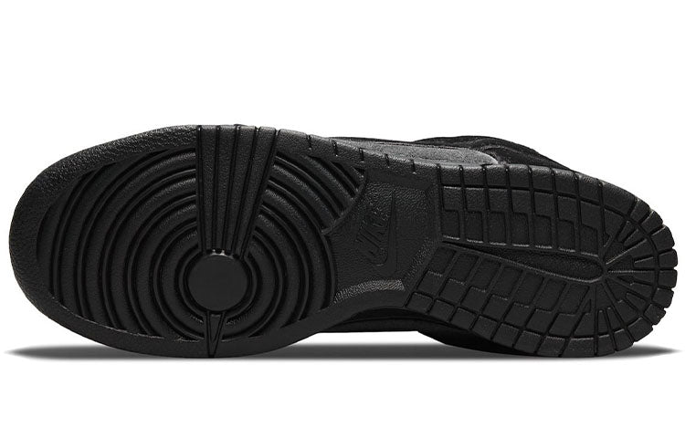 Nike Dover Street Market x Dunk Low Velvet DH2686-002