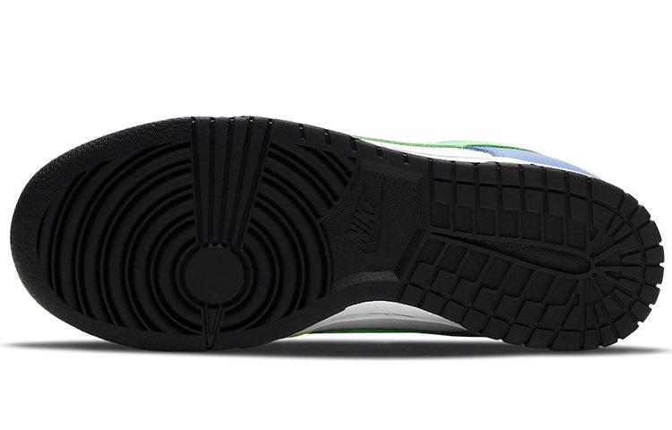 Nike Womens WMNS Dunk Low Green Strike DD1503-106