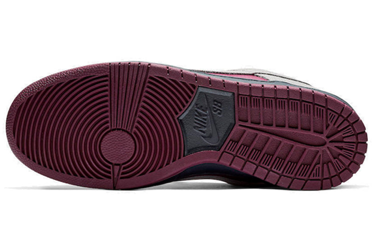 Nike Dunk Low SB Skateboard 'True Berry' Atmosphere Grey/True Berry-Obsidian-Atmosphere Grey BQ6817-001