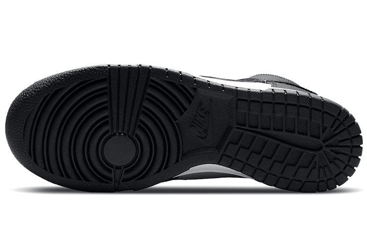 Nike Womens WMNS Dunk High Panda DD1869-103