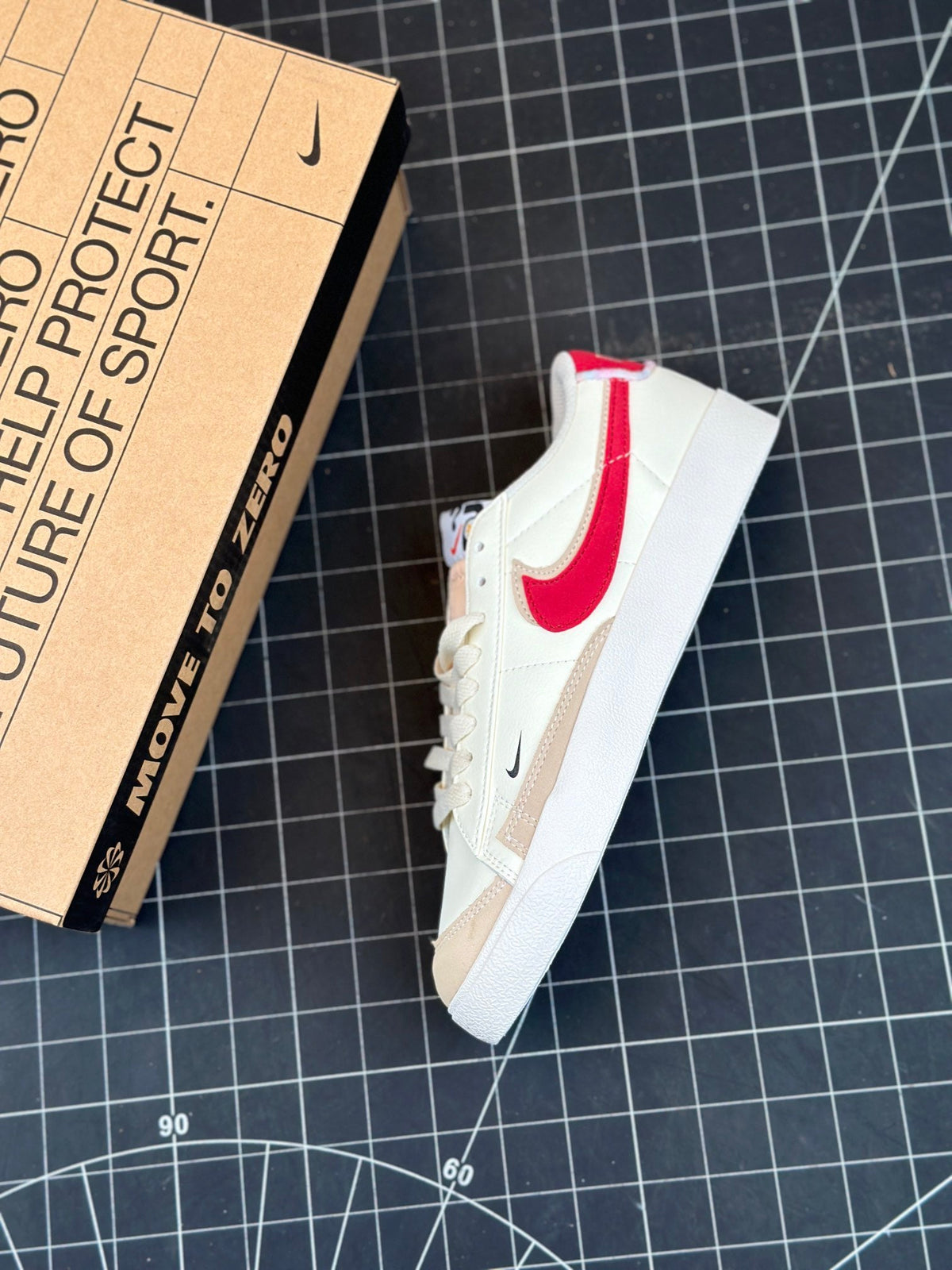NIKE BLAZER MID '77 DX6064-161 X1T3-