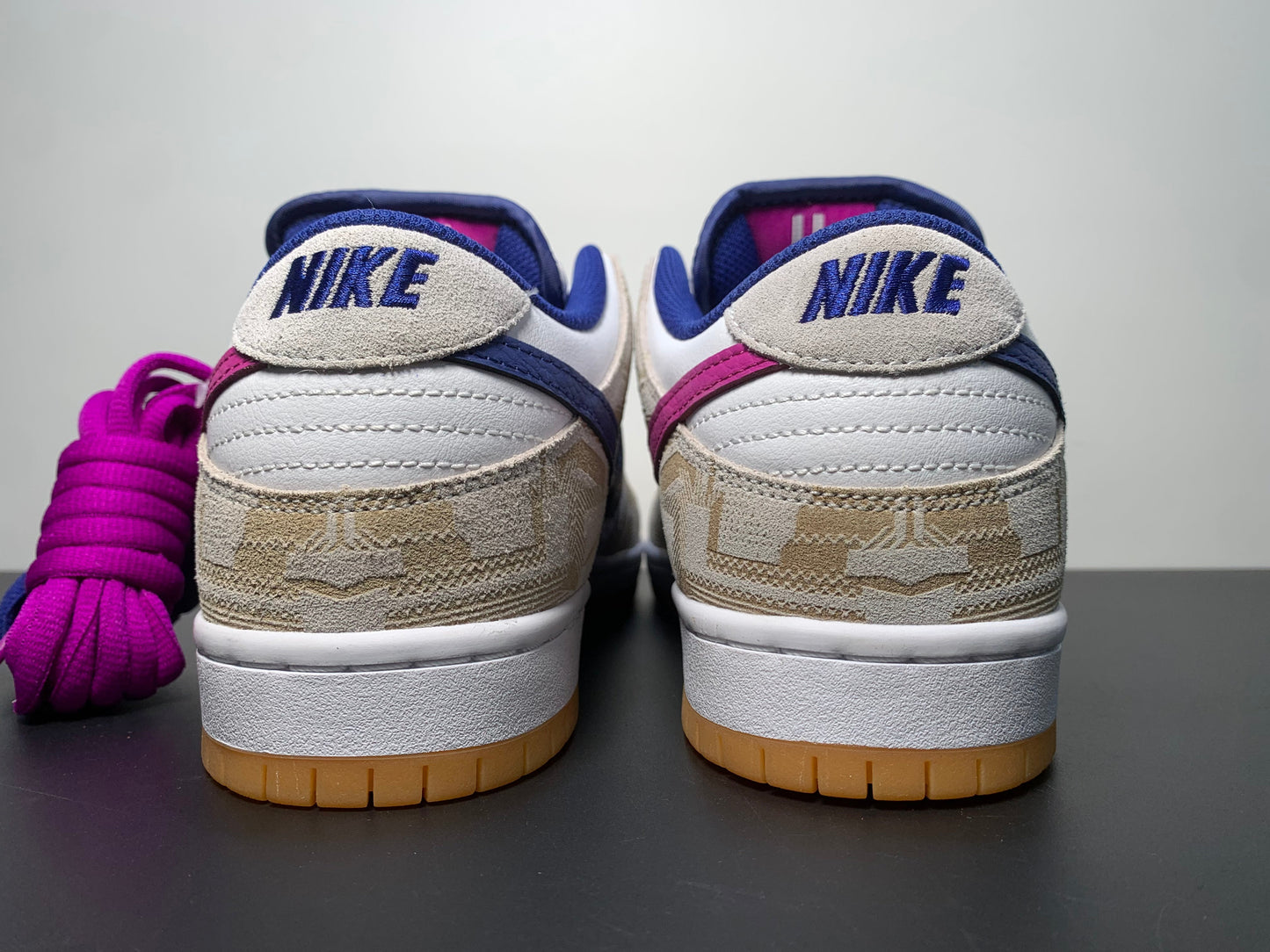 Rayssa Leal x Nike Dunk SB Low hua