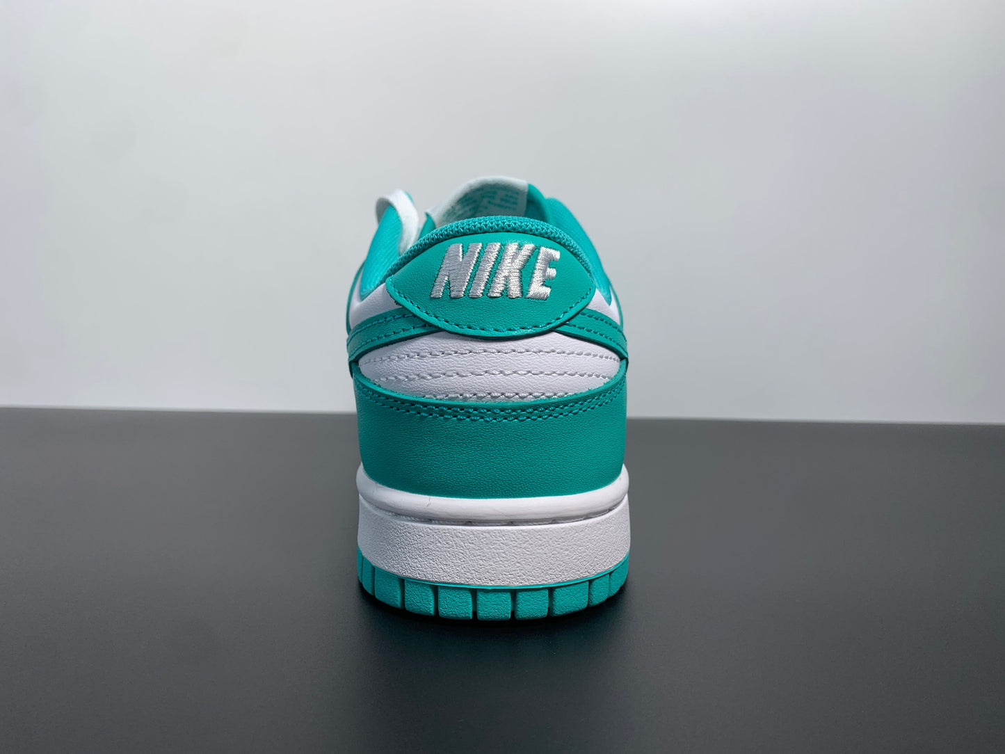 Nike Dunk Low Jade Green White dv0833-101