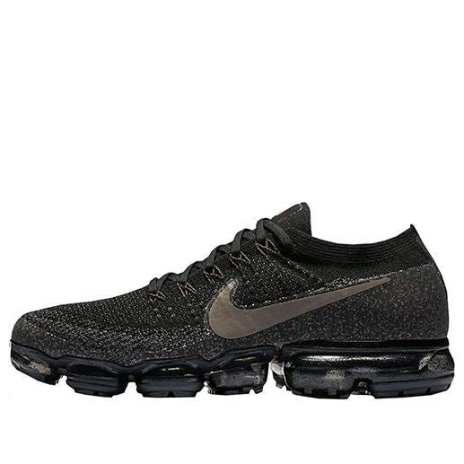 Nike Womens Air Vapormax Flyknit Touch of Crimson 899472-010