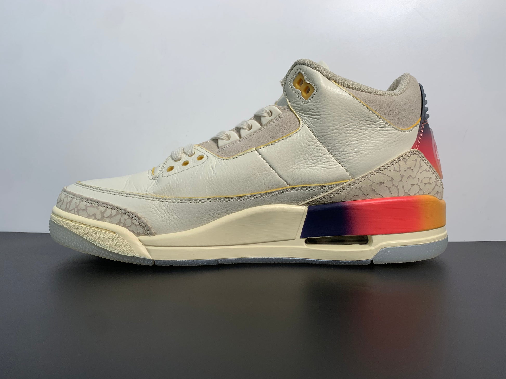 J Balvin x Air Jordan 3 Mid Medellin Sunset  FN0344-901