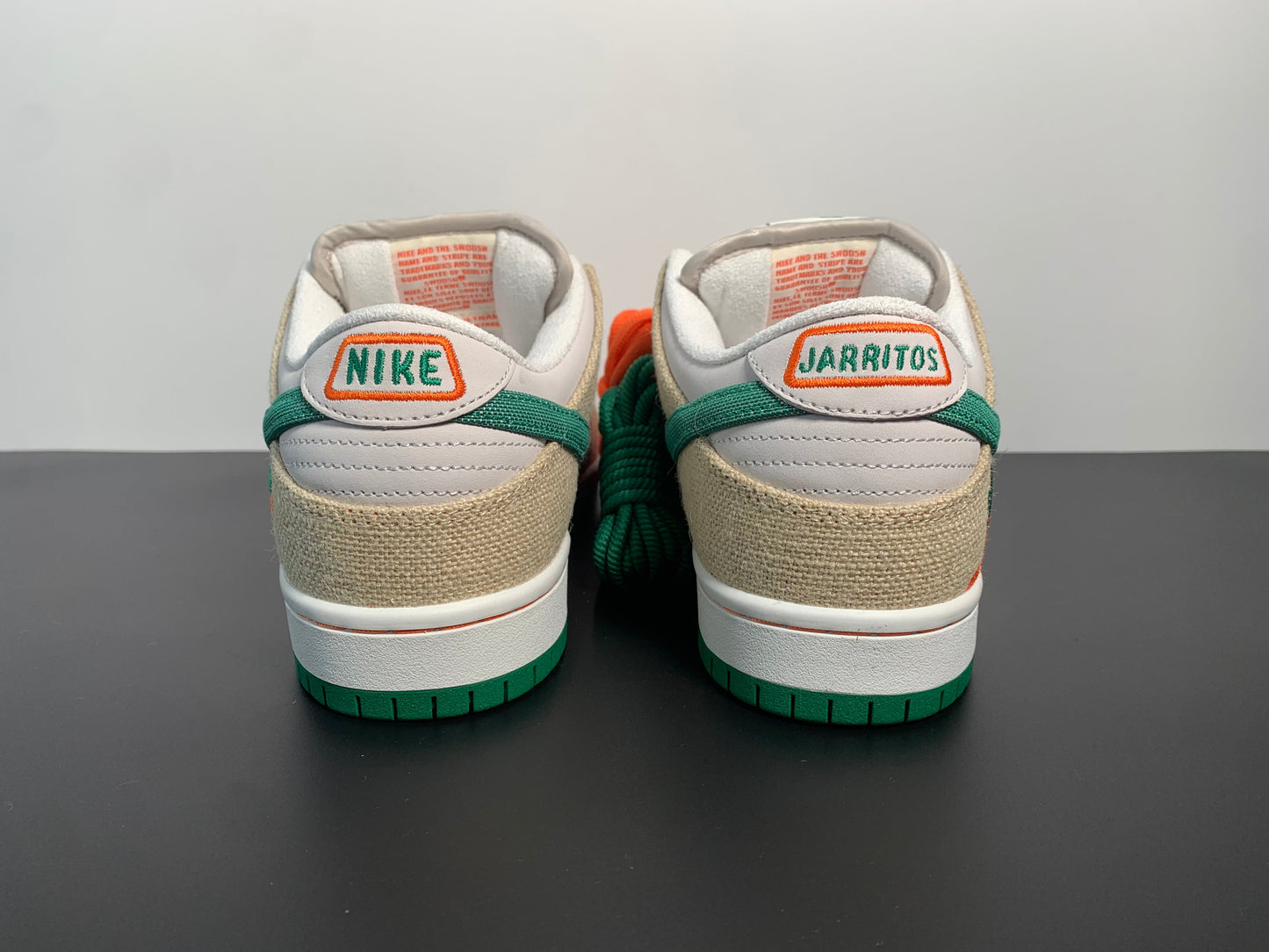 Jarritos x Nike SB Dunk Low  FD0860-001