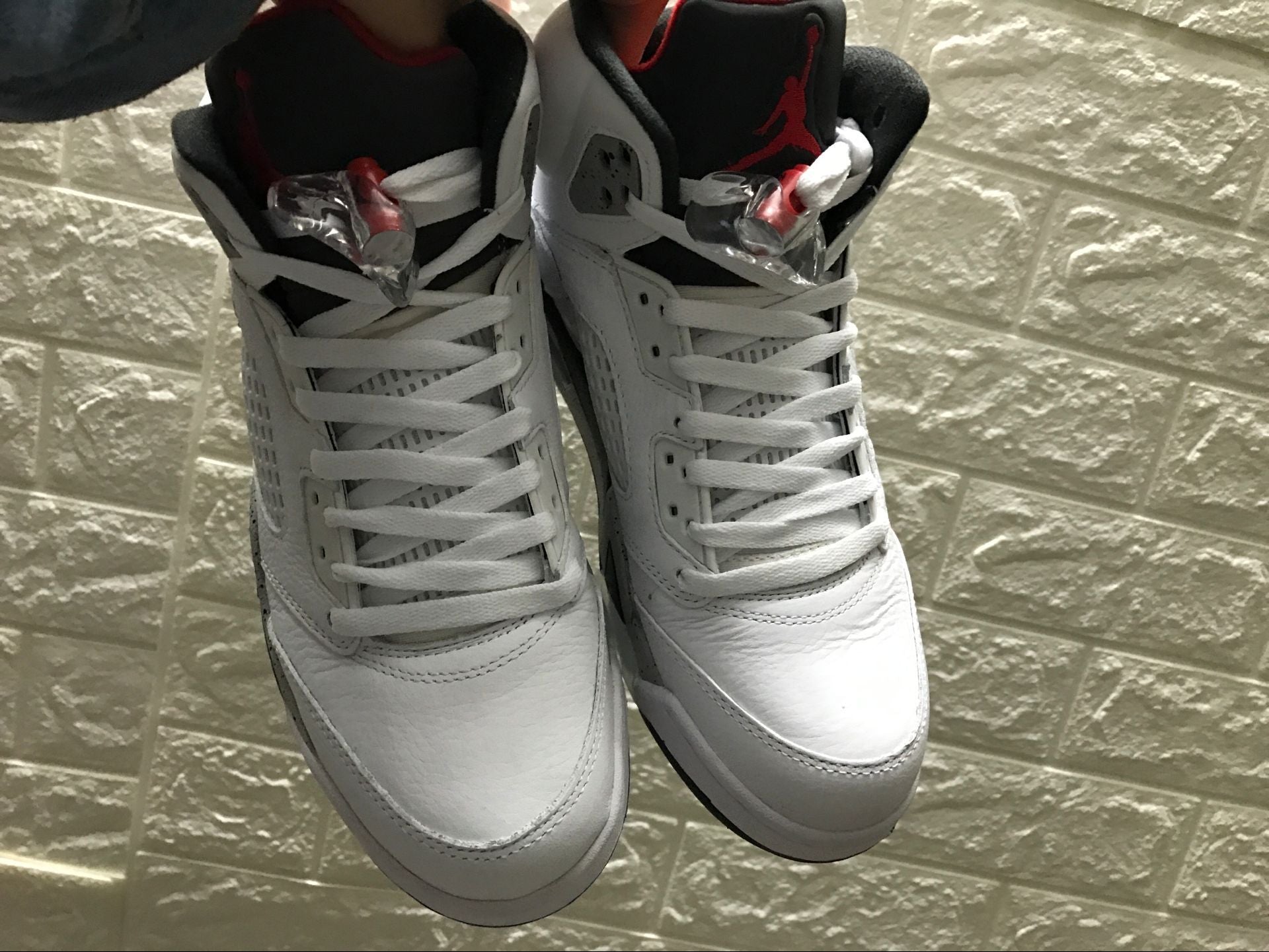 Air Jordan 5 Retro BG White Cement 440888-104