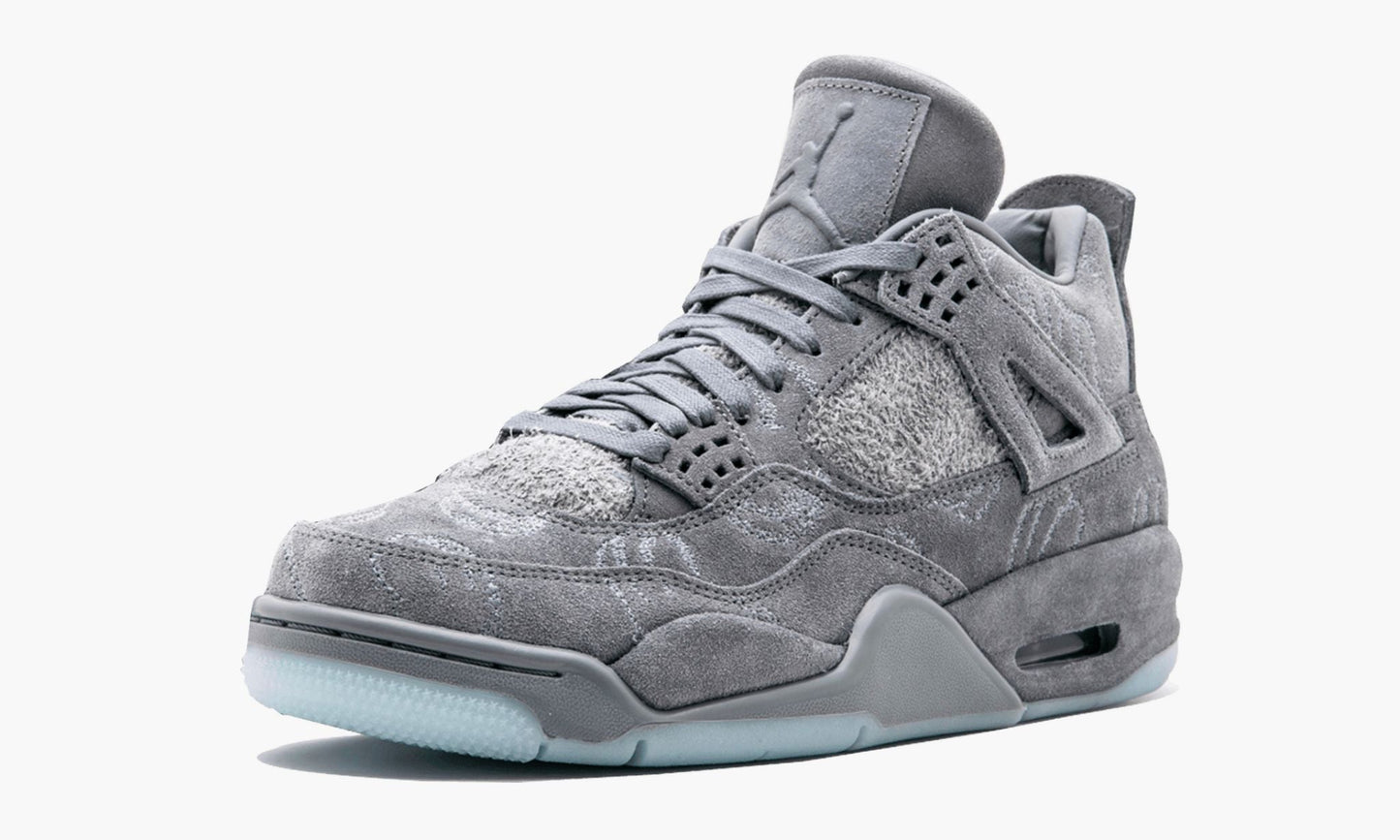 Air Jordan 4 Retro Kaws "KAWS"