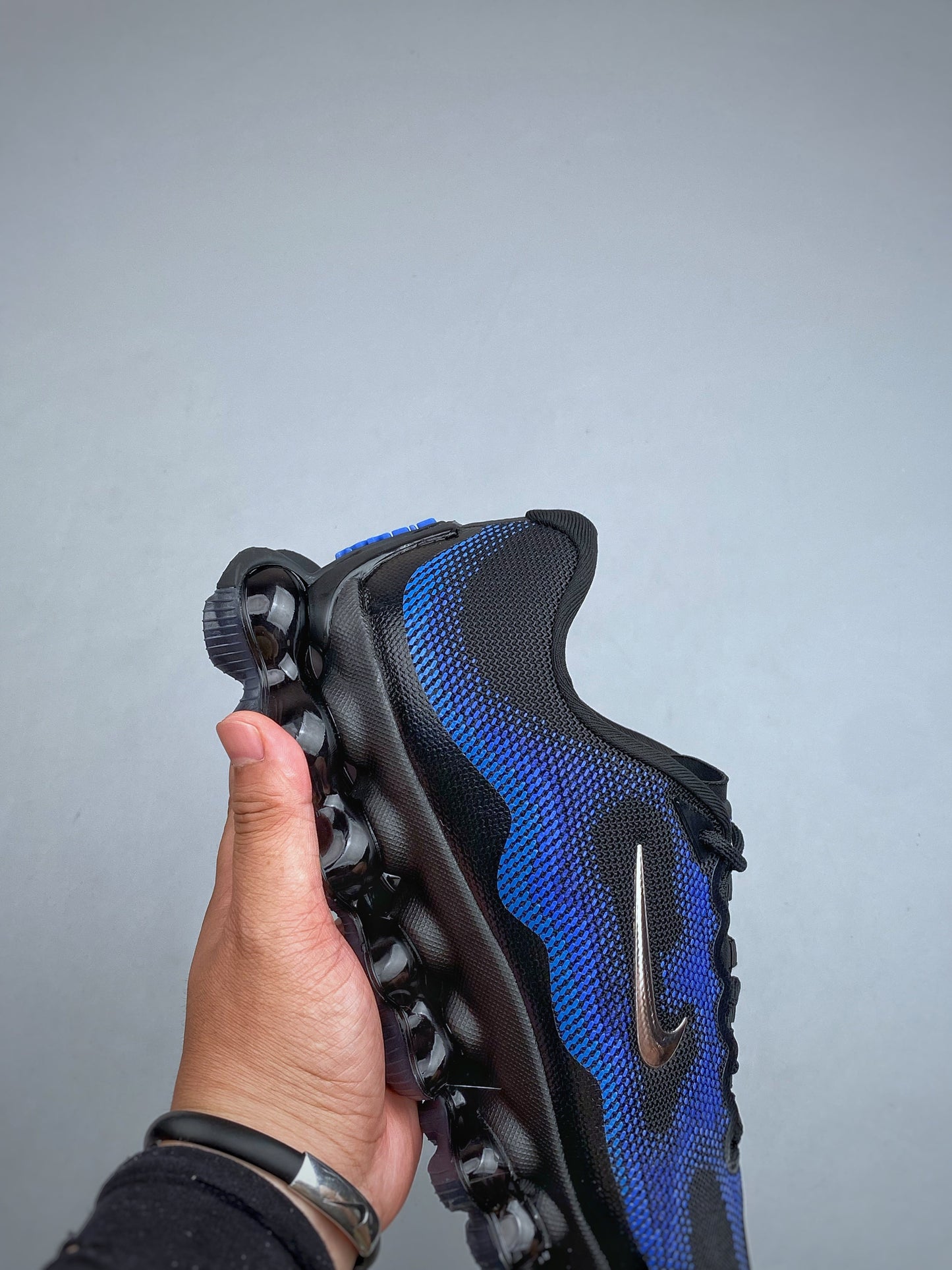 Nike AIR LIQUID MAX Black Blue IQ7634 009