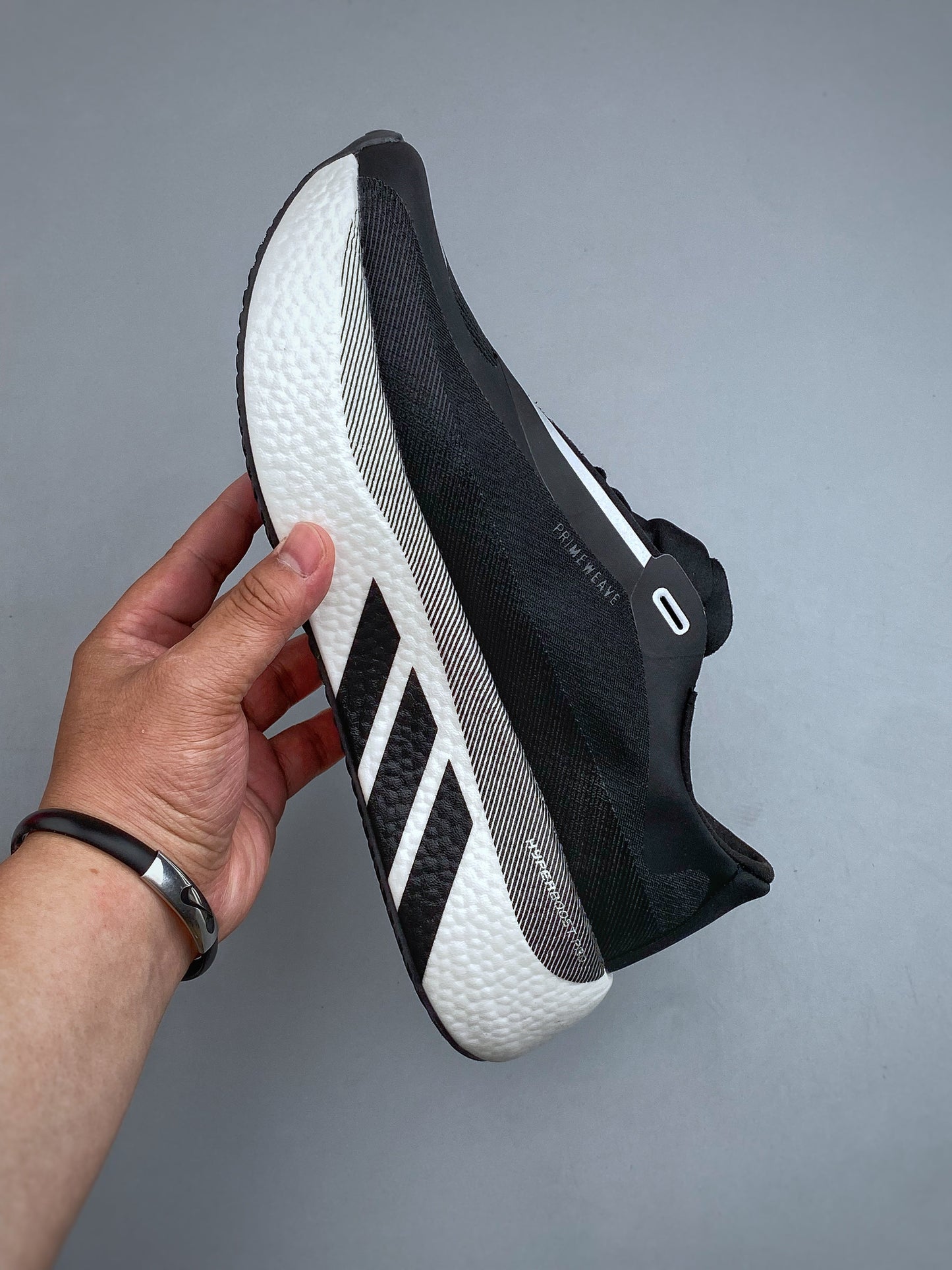 Adidas HYPERBOOST EDGE M  KI1923