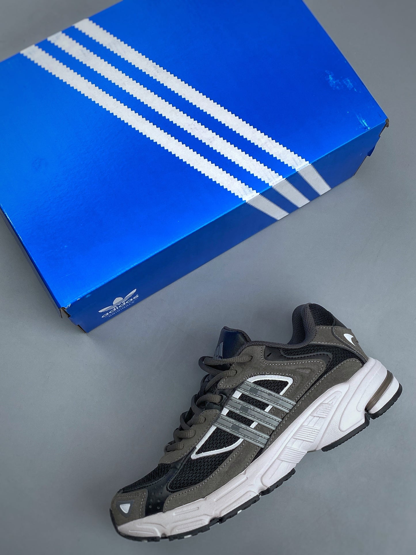 Adidas RESPONSE CL ID4291