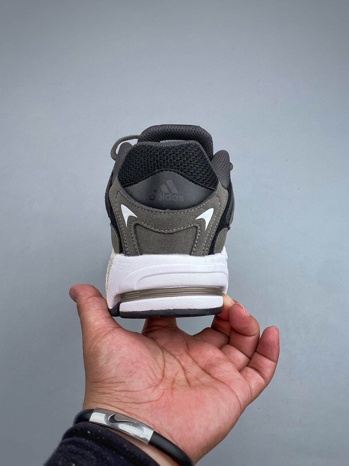Adidas RESPONSE CL ID4291