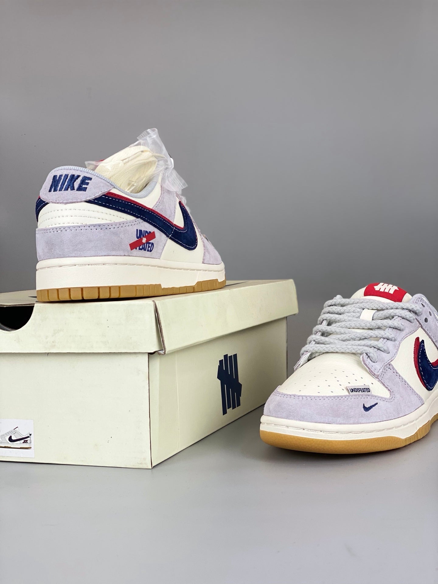 Nike SB Dunk Low UN DM6868-032