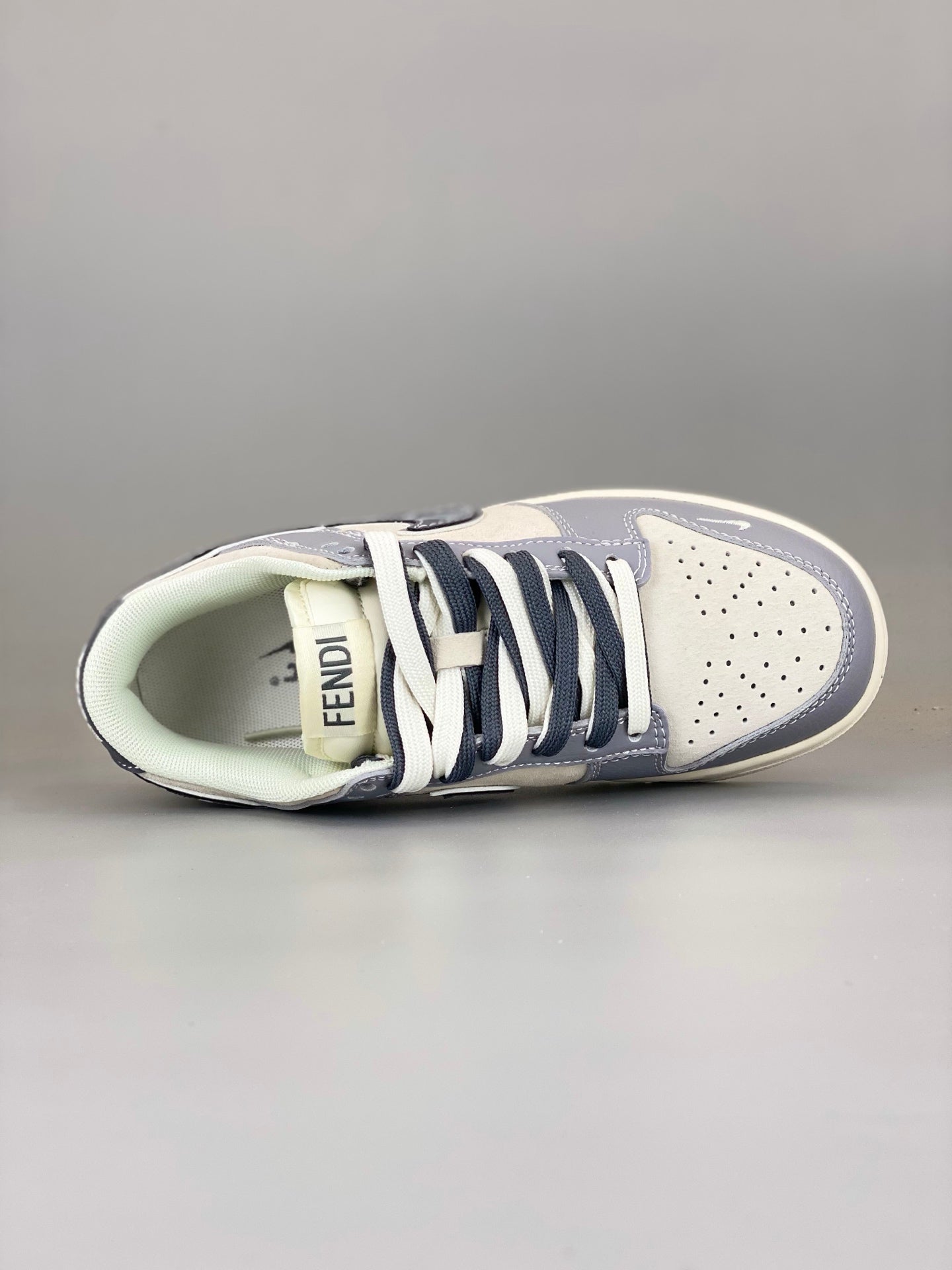 Nike SB Dunk Low x Fendi Blue DM6868-021