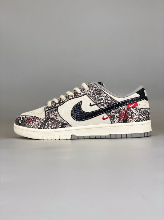 Nike SB Dunk Low YX5066-272