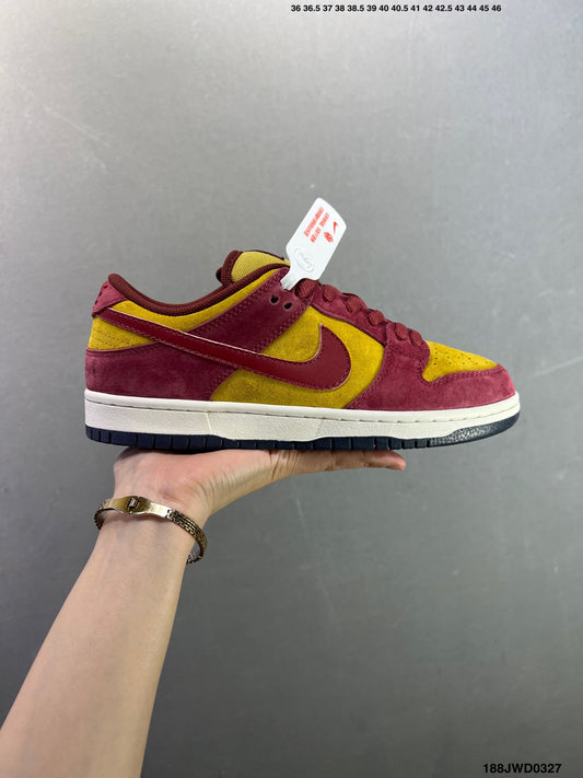 NIKE DUNK SB LOW Zoom Air IF0673 001