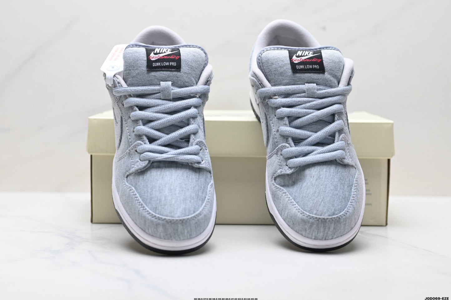 NIKE DUNK SB LOW Zoom Air Grey IF0673-001