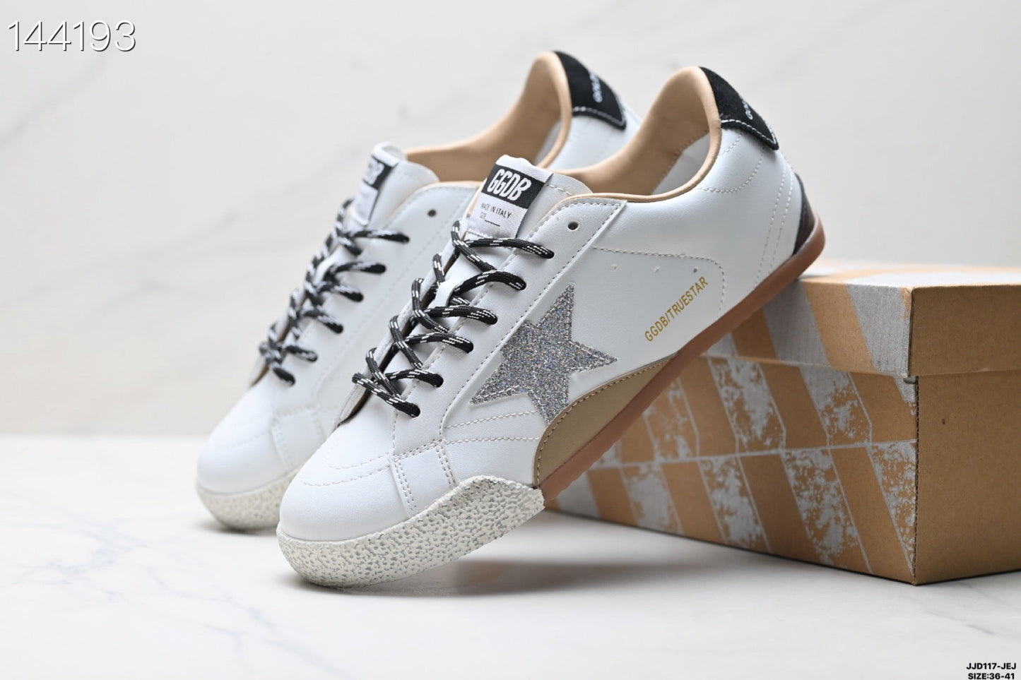 Golden Goose True Star  Silver White GMF00922