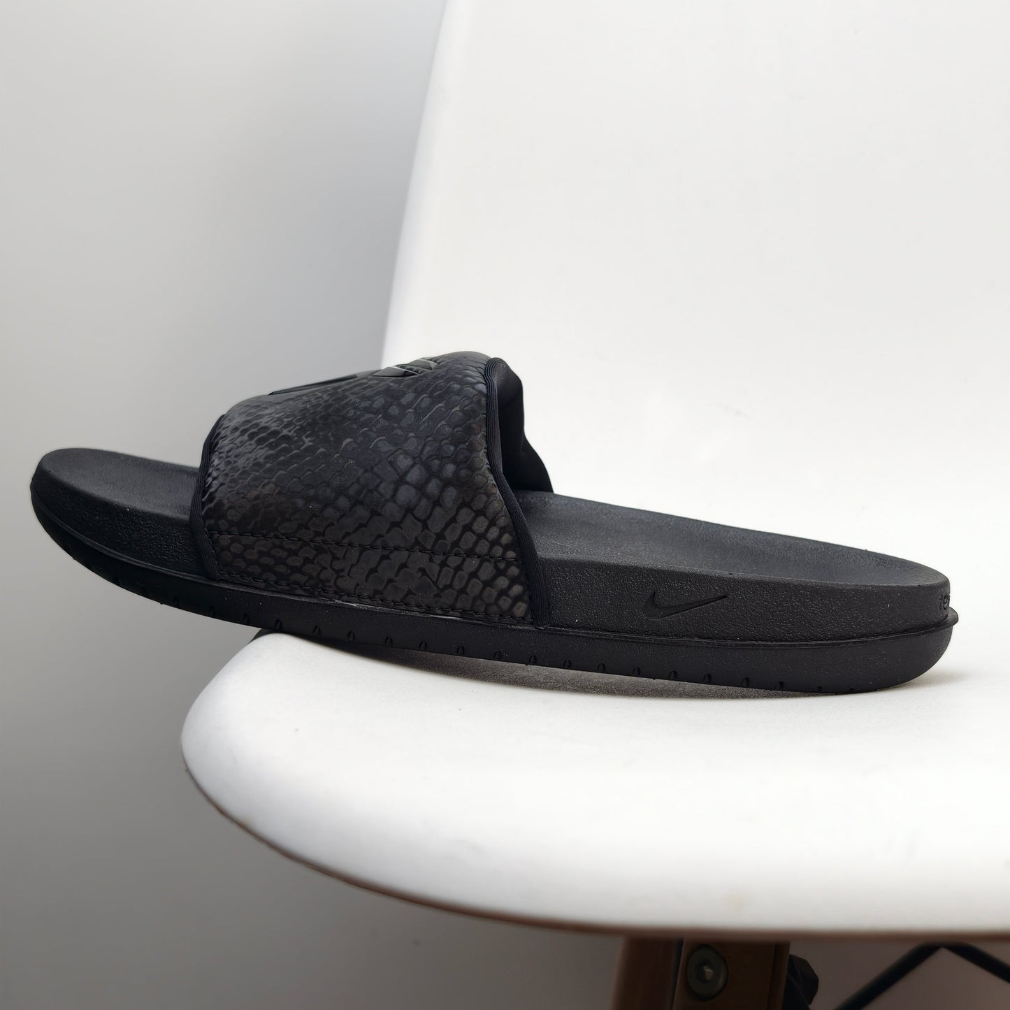 Nike Kobe Offcourt Slide Black lF2870-400