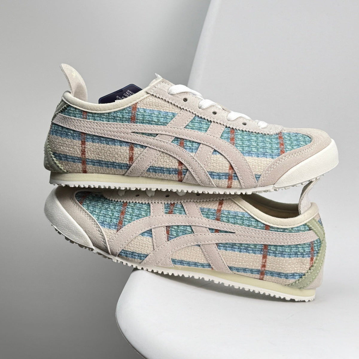 Onitsuka Tiger Mexico 66 x Doi Tung Sneaker  Cream Blue Plaid 888DNY