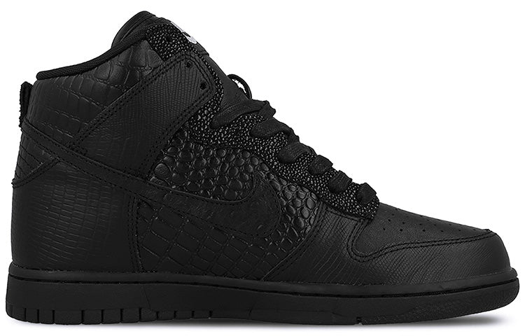 Nike Womens WMNS Dunk High LX 'Black' Black/Black-Ivory 881233-001 sneakmarks