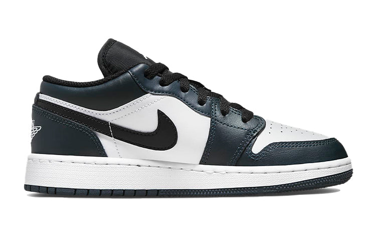 Air Jordan 1 Low (GS) 553560-411