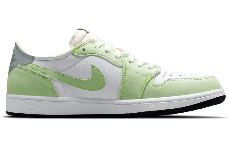 Air Jordan 1 Low OG Ghost Green DM7837-103