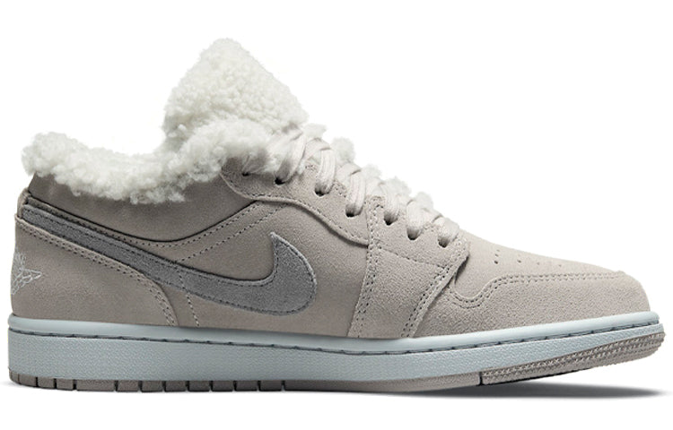 Air Jordan 1 Low Sherpa Fleece DO0750-002