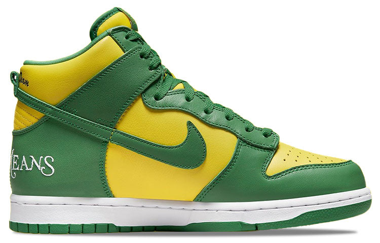 Nike Supreme x SB Skateboard Dunk High Brazil DN3741-700 sneakmarks