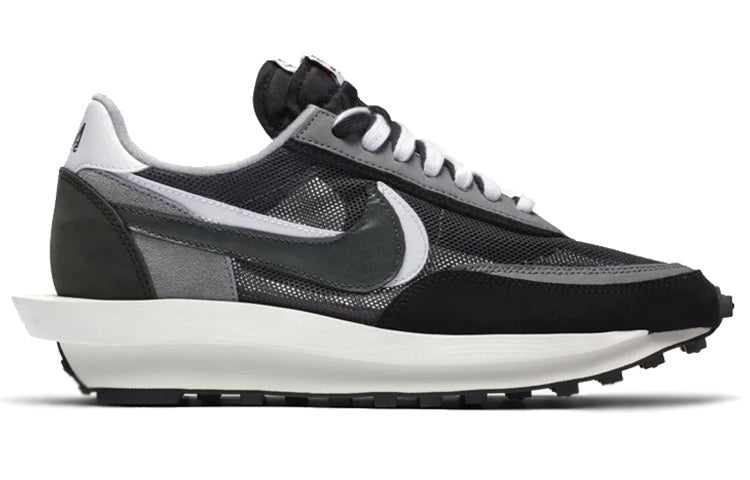 Nike LDWaffle x Sacai Black Anthracite BV0073-001 sneakmarks