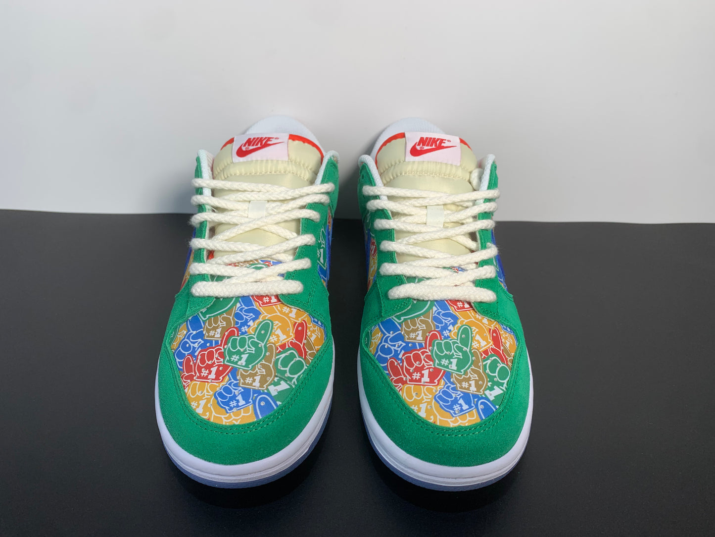 Nike Dunk Low “Foam Finger”DZ5184-300