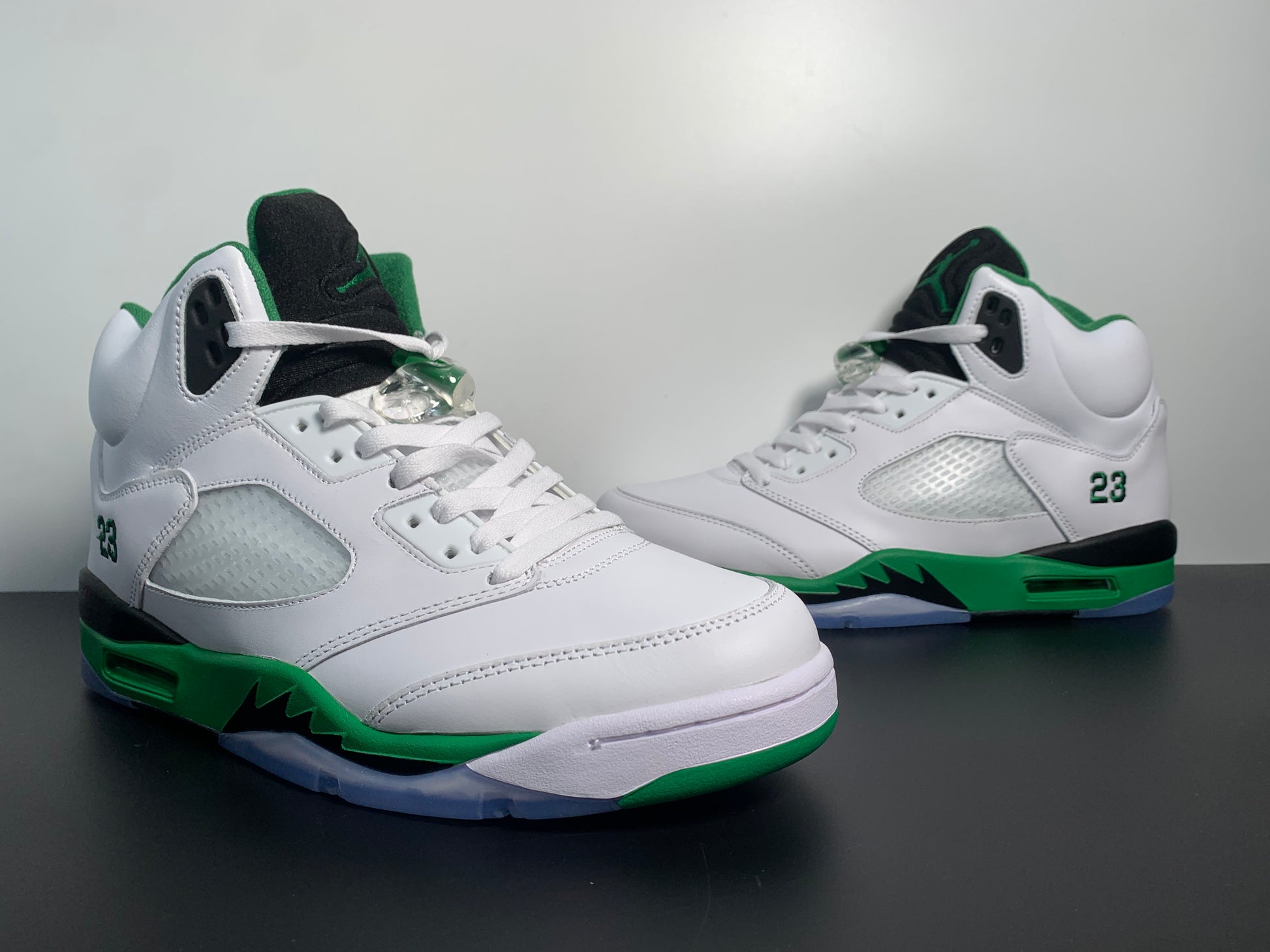 Air Jordan 5 WMNS “Lucky Green”DD9336-103