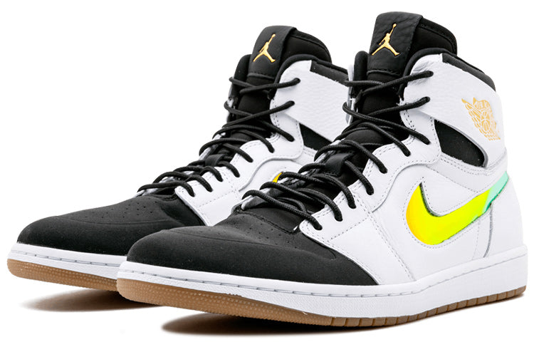 Air Jordan 1 Retro High NOUV Dunk From Above 819176-104