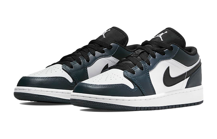 Air Jordan 1 Low (GS) 553560-411