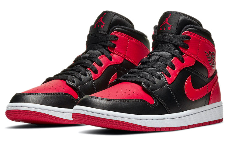 Air Jordan 1 Mid Banned 554724-074