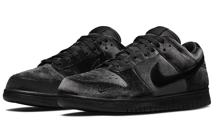 Nike Dover Street Market x Dunk Low Velvet DH2686-002 sneakmarks