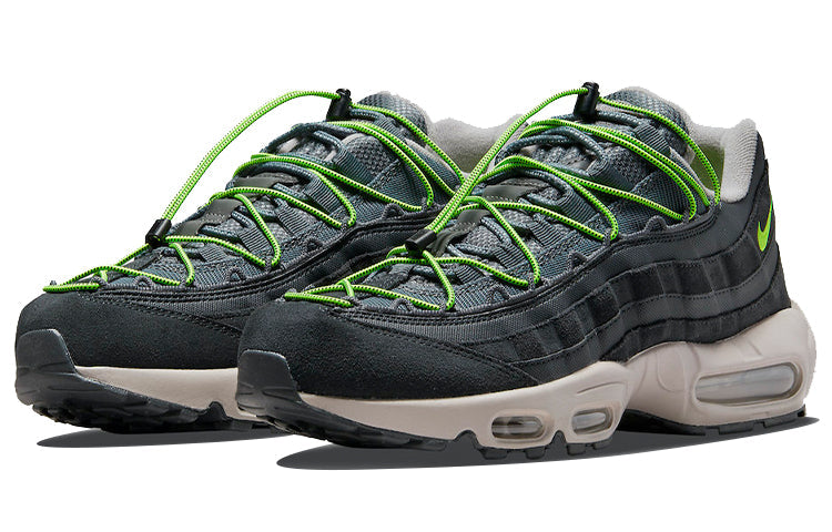 Nike Air Max 95 DO6391-001 sneakmarks