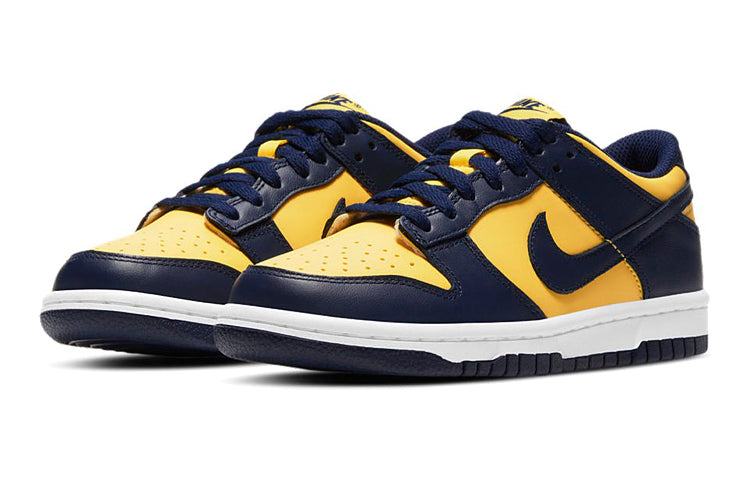 Nike Dunk Low GS Michigan CW1590-700 sneakmarks