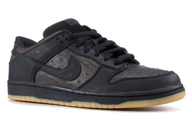 Nike Dunk Low Pro SB Skateboard 'Ostrich' Black/Black 304292-003 sneakmarks