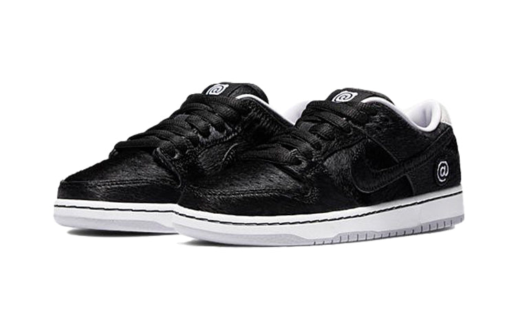 Nike Medicom Toy x Dunk Low SB Skateboard PS 'BE@RBRICK' Black/Black/White DC1630-001 sneakmarks