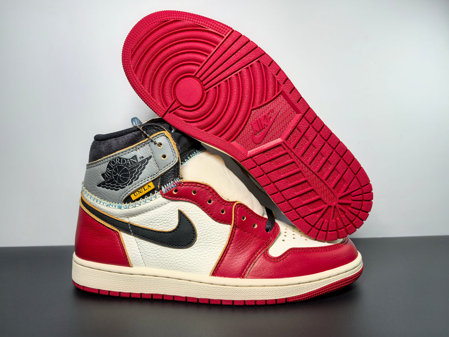 Union LA x Air Jordan 1 High OG “Chicago” UN