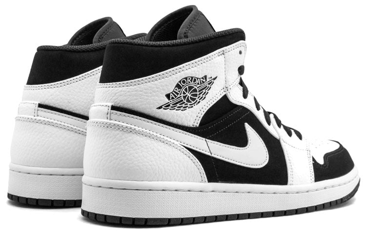 Air Jordan 1 Mid White Black 554724-113